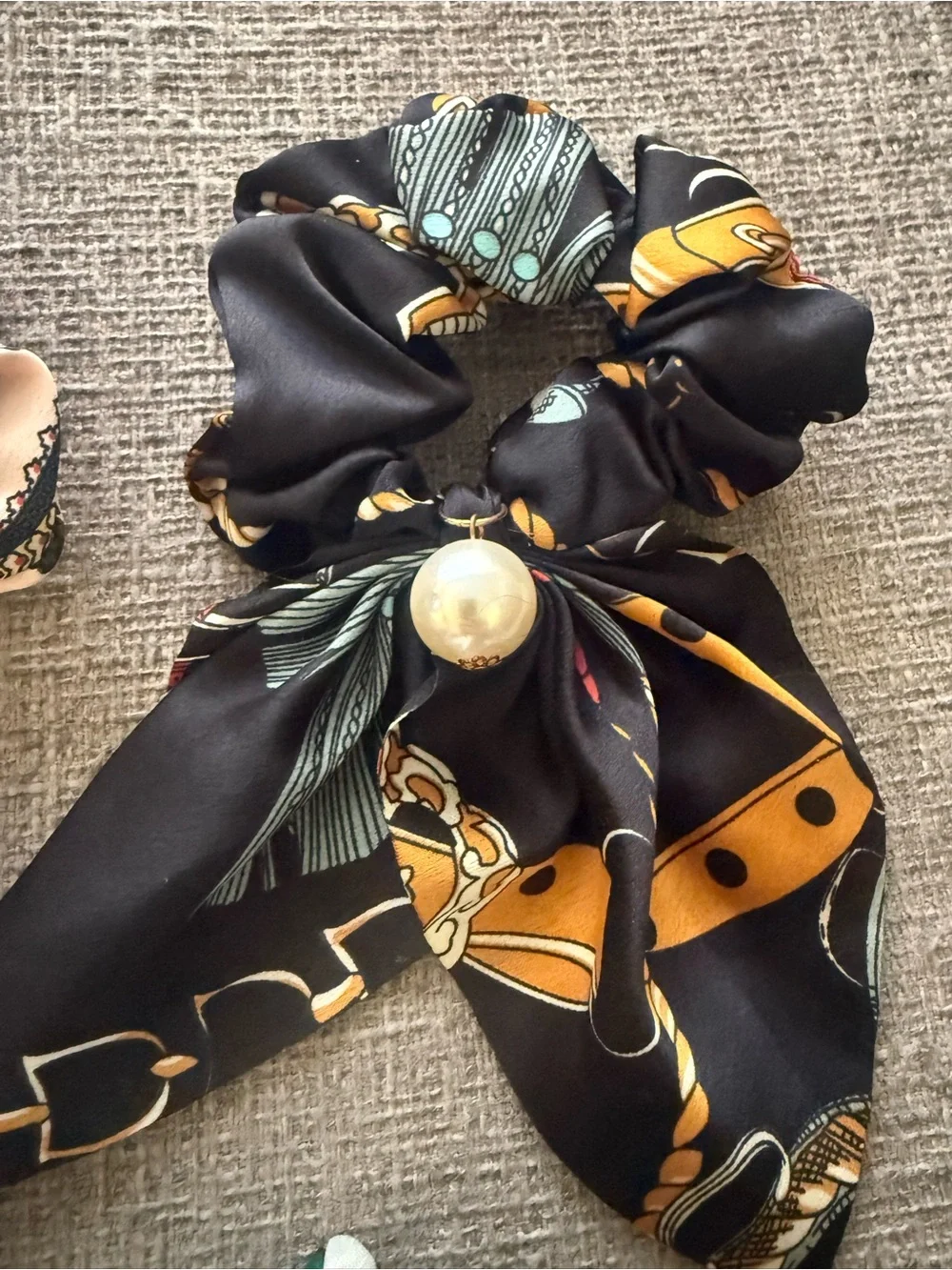 NEW Set of 3 Pearl Charm Scarf Scrunchies Satin Bow Hair Accessories